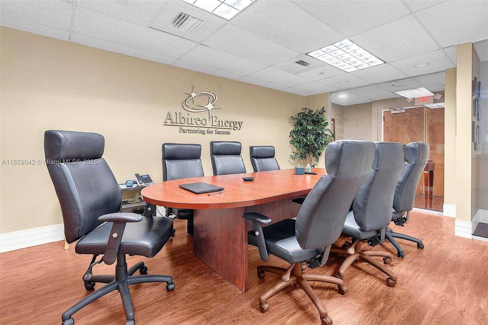 Small Image of 4300 BISCAYNE BLVD #G05, Miami Number 25