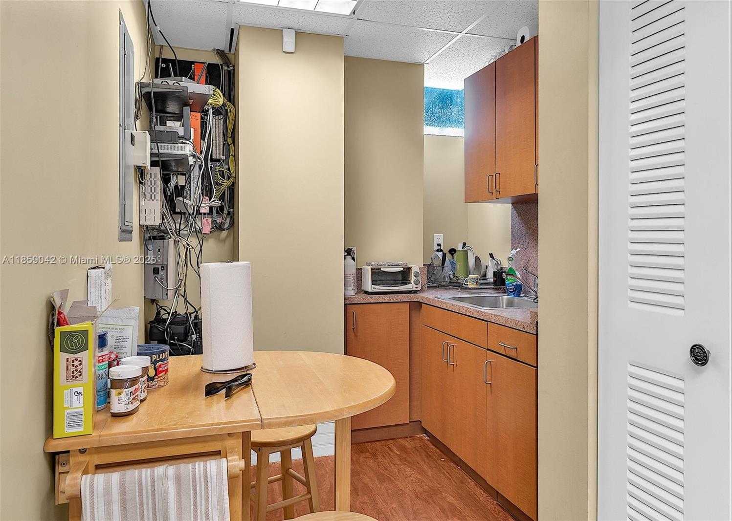 Small Image of 4300 BISCAYNE BLVD #G05, Miami Number 29
