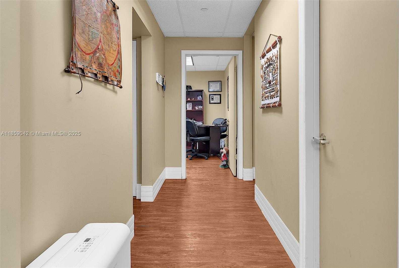 Small Image of 4300 BISCAYNE BLVD #G05, Miami Number 39