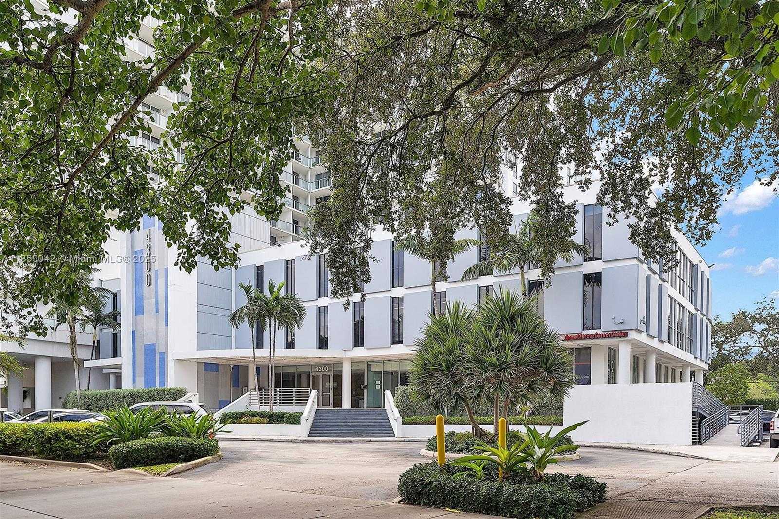 Small Image of 4300 BISCAYNE BLVD #G05, Miami Number 9