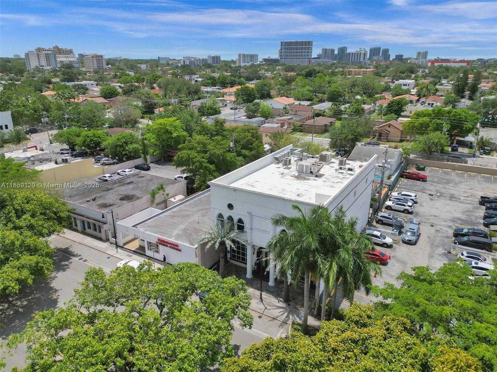 Small Image of 3138 SOUTH WEST 22ND ST, Miami Number 11