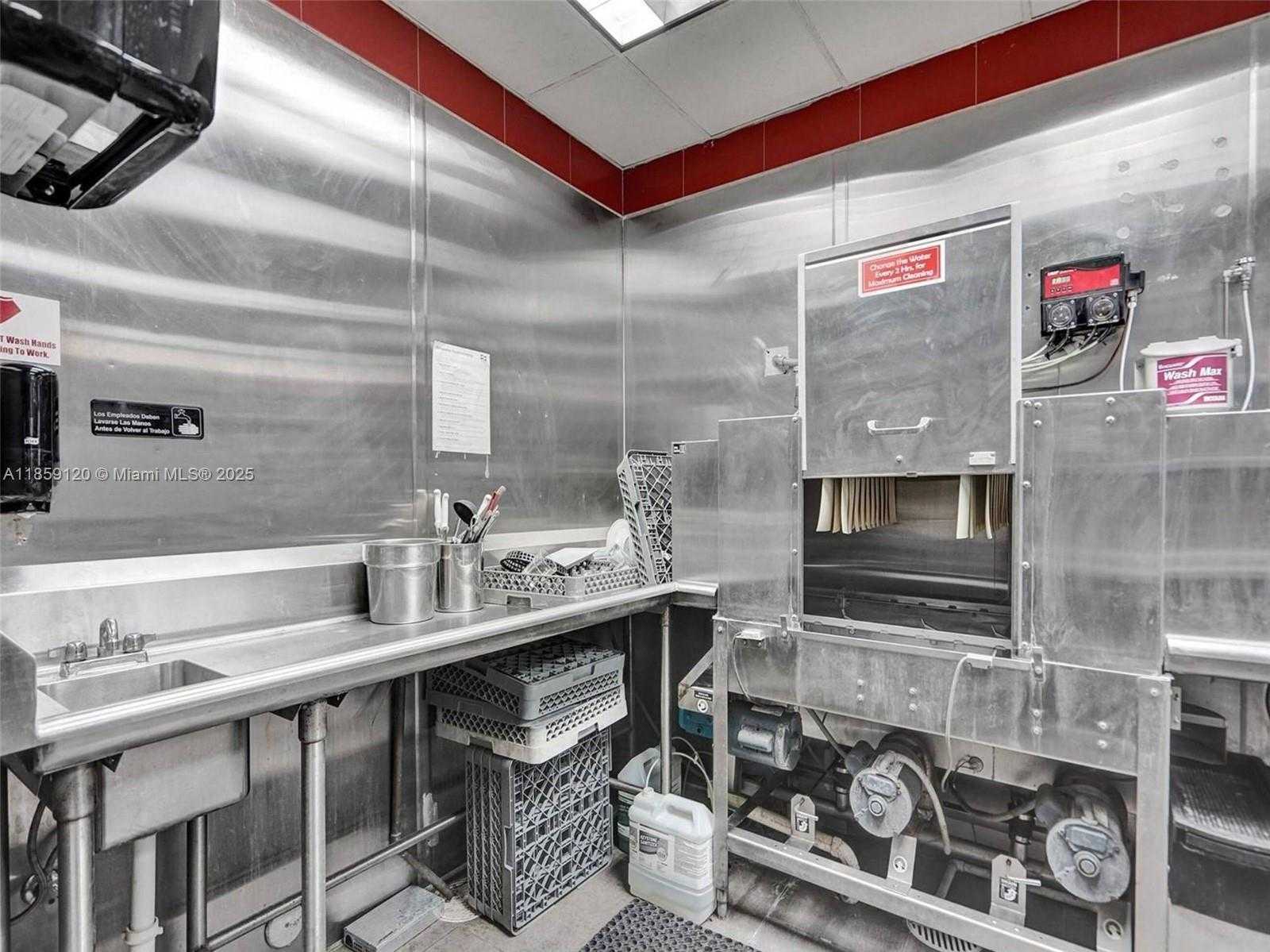 Small Image of 3138 SOUTH WEST 22ND ST, Miami Number 29