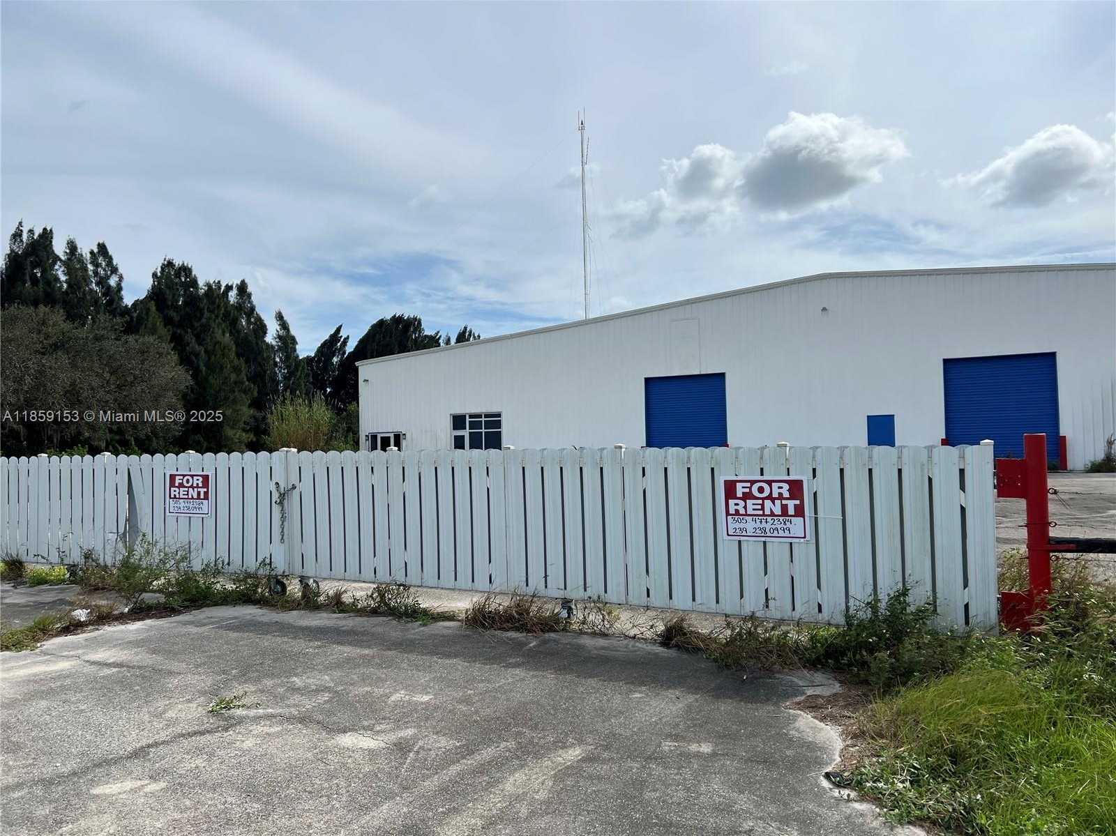 Small Image of 14961 W78, Moore Haven Number 7