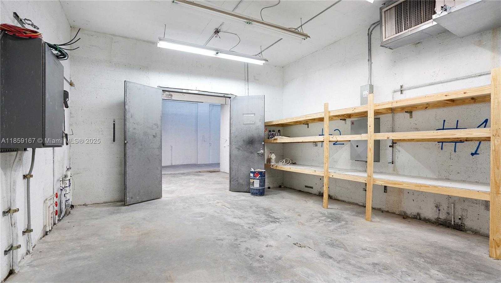 Small Image of 6830 SOUTH WEST 81ST TER, Miami Number 17