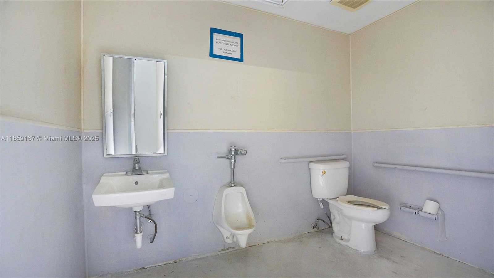 Small Image of 6830 SOUTH WEST 81ST TER, Miami Number 18