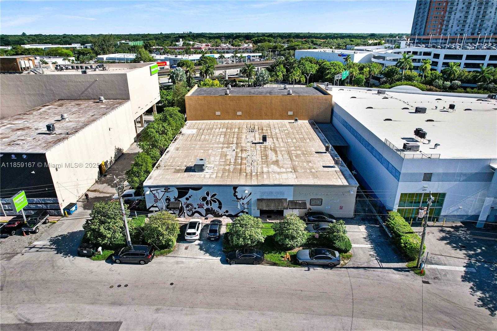 Small Image of 6830 SOUTH WEST 81ST TER, Miami Number 23