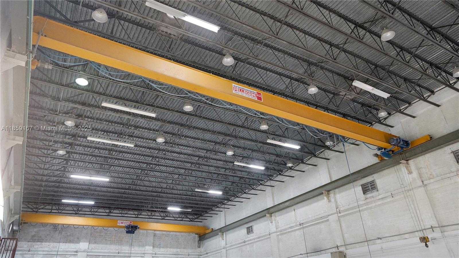 Small Image of 6830 SOUTH WEST 81ST TER, Miami Number 5