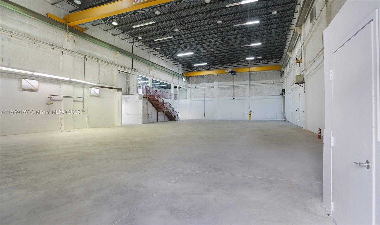 Small Image of 6830 SOUTH WEST 81ST TER, Miami Number 7