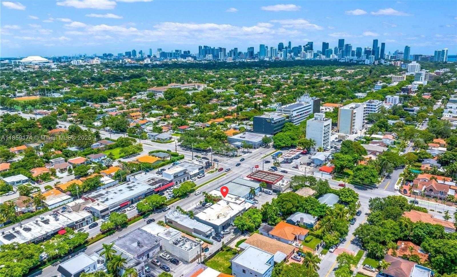 Small Image of 2224 SOUTH WEST 22ND ST, Miami Number 18