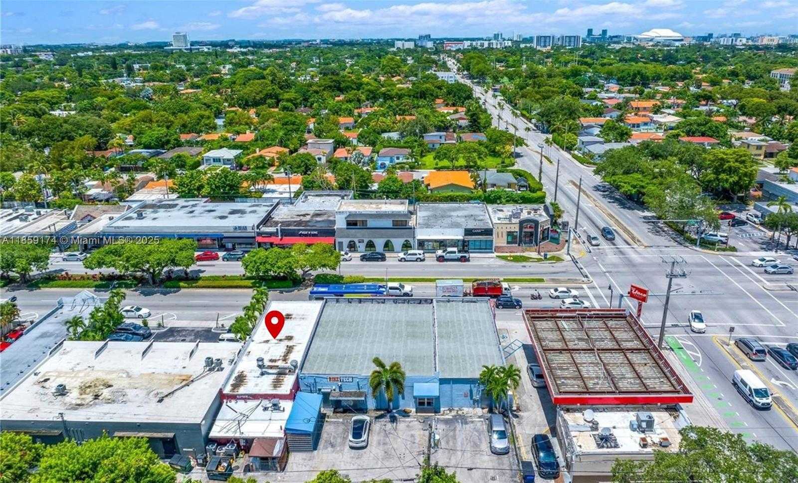 Small Image of 2224 SOUTH WEST 22ND ST, Miami Number 19