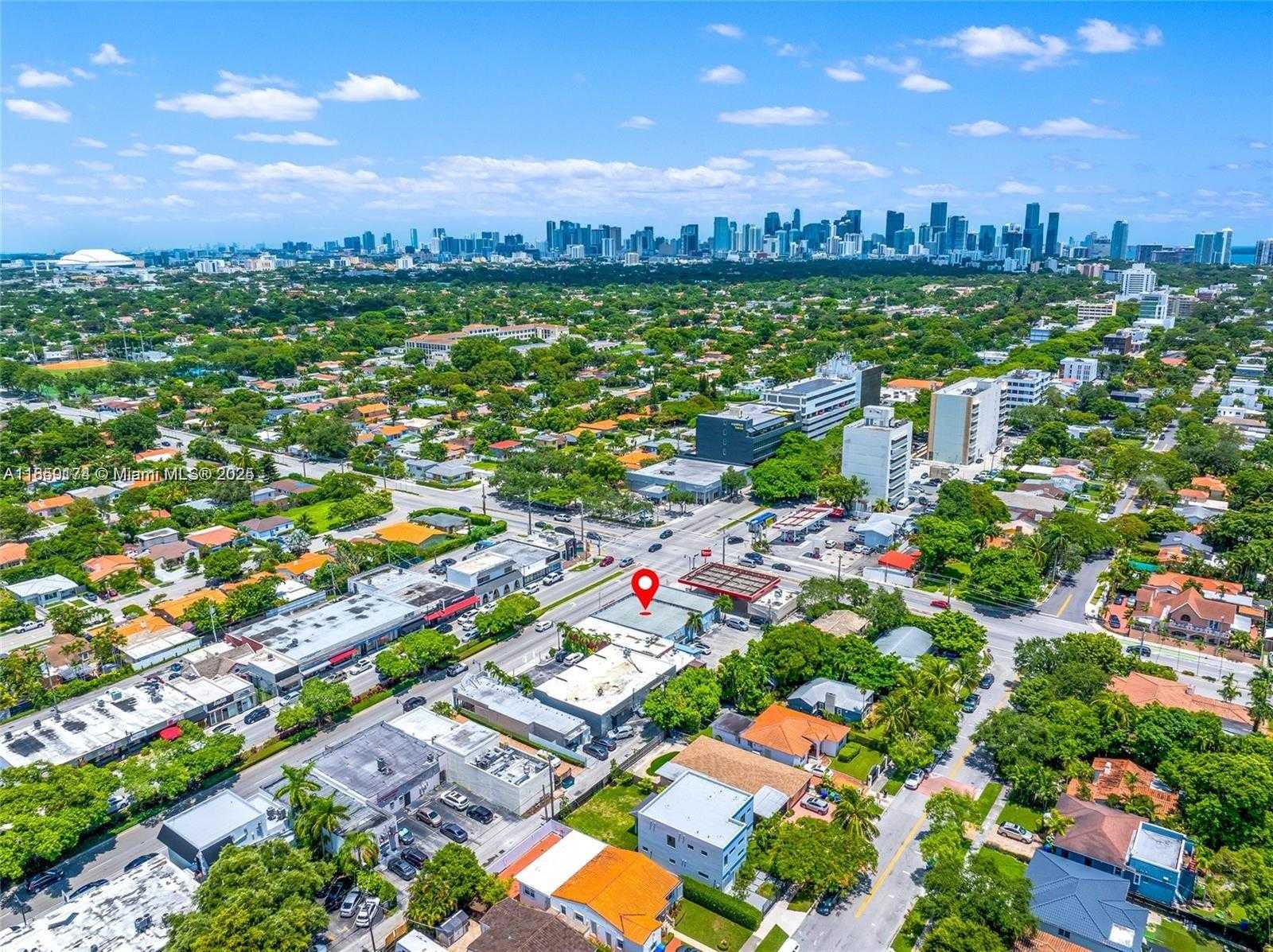 Small Image of 2224 SOUTH WEST 22ND ST, Miami Number 24