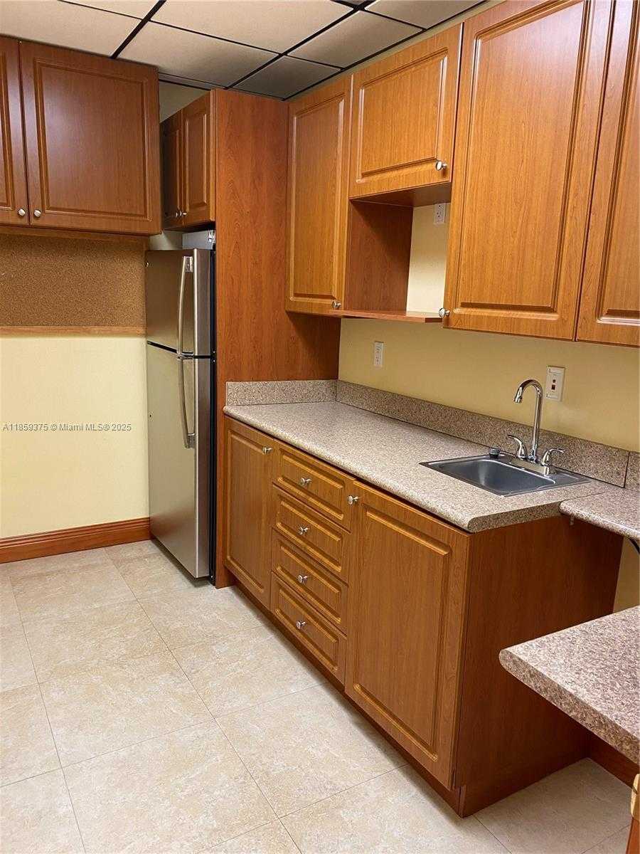 Small Image of 13055 SOUTH WEST 42ND ST #205, Miami Number 2