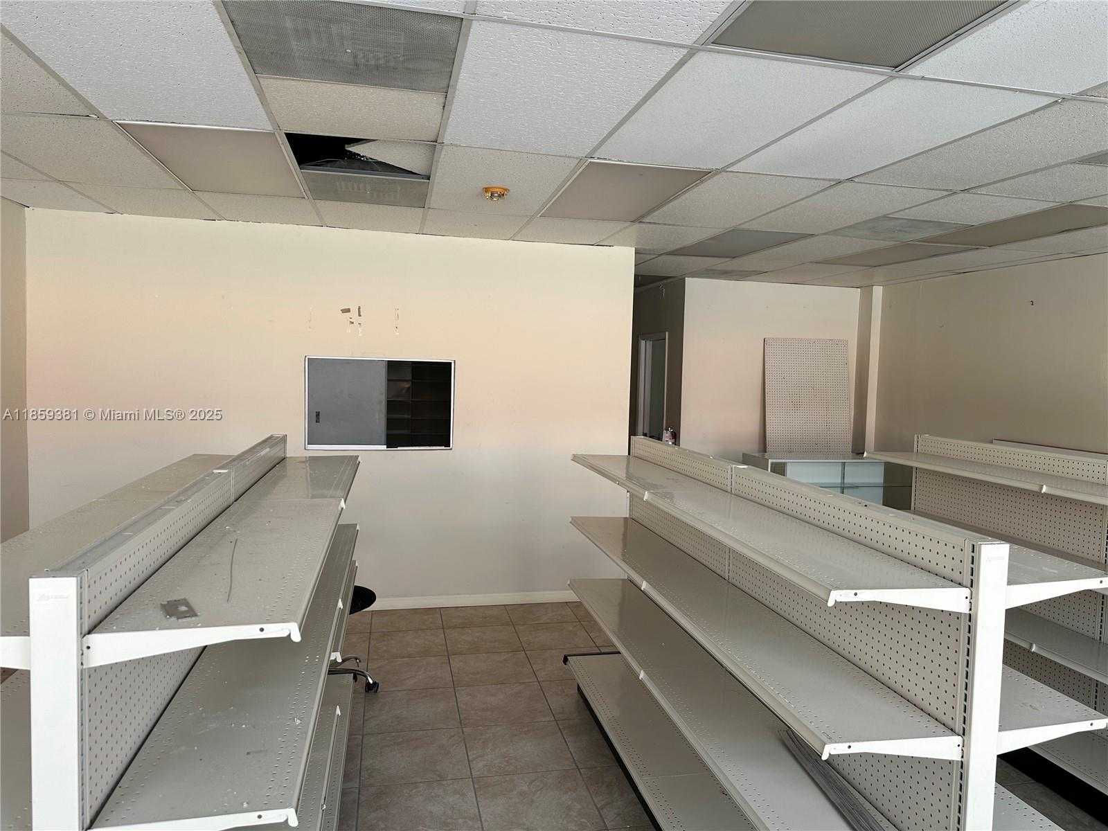 Small Image of 455 SOUTH WEST 17TH AVE, Miami Number 5