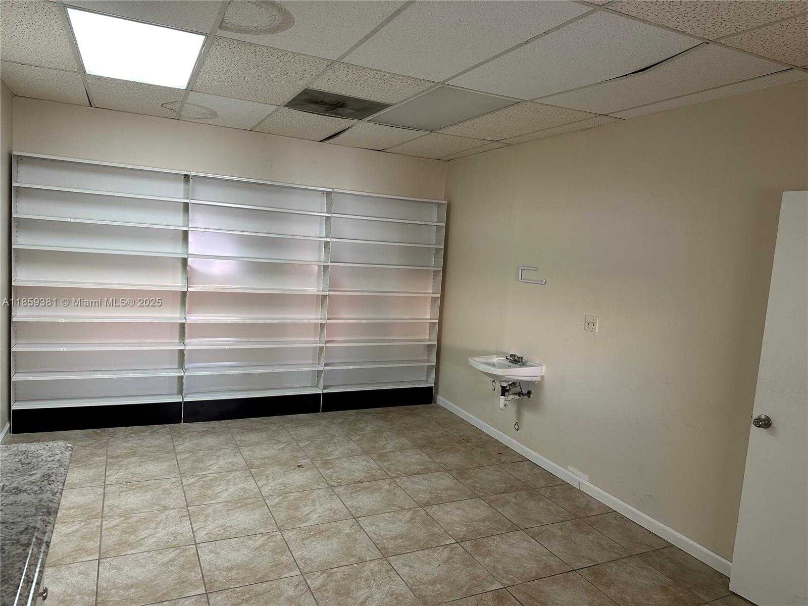 Small Image of 455 SOUTH WEST 17TH AVE, Miami Number 6