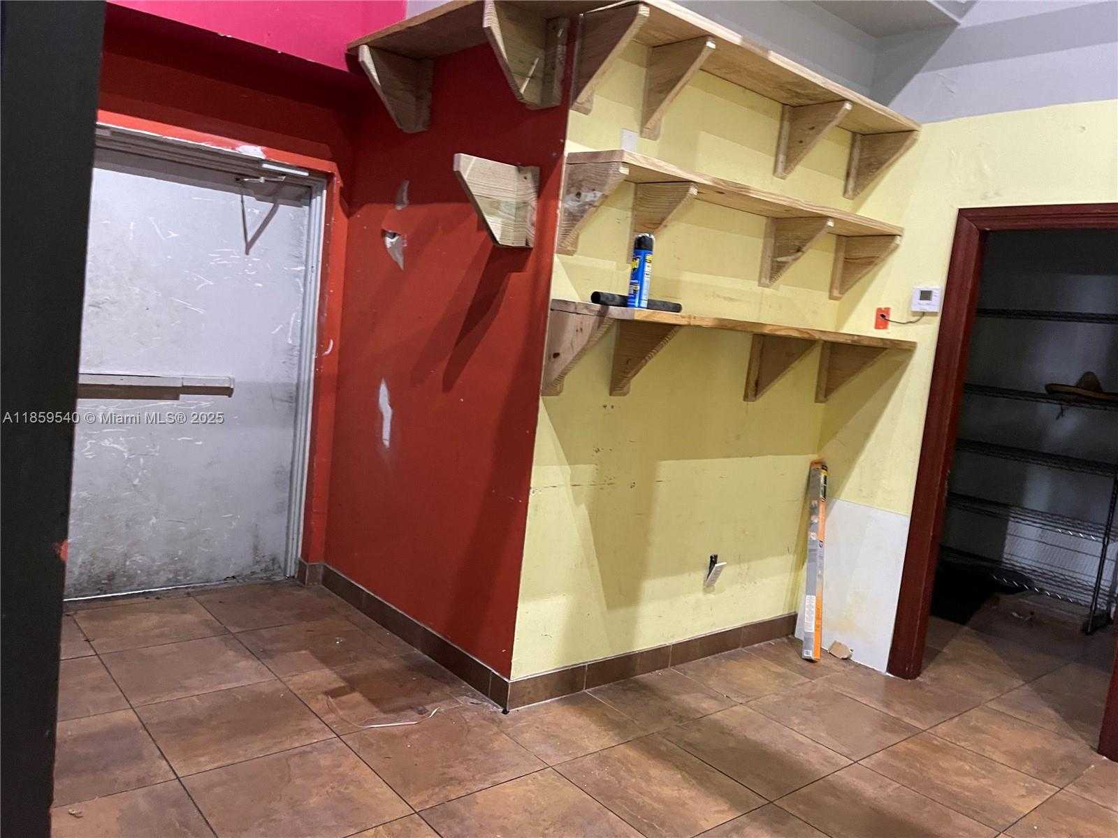Small Image of 1777 SOUTH WEST 3 AV, Miami Number 11