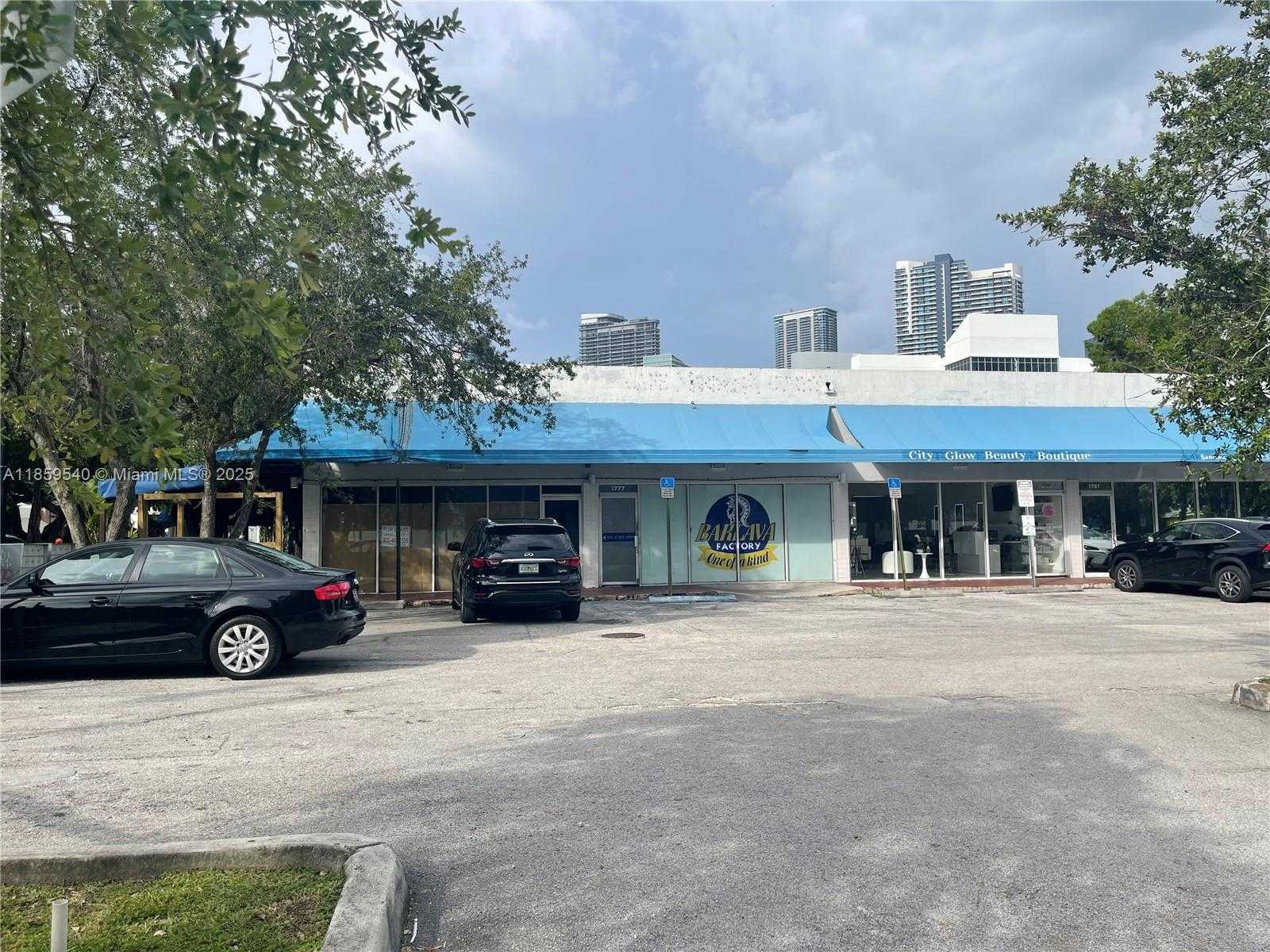 Small Image of 1777 SOUTH WEST 3 AV, Miami Number 12