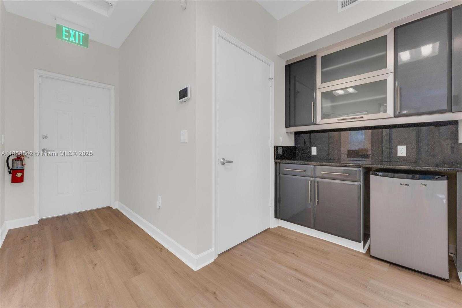 Small Image of 124 NORTH SWINTON AVE #A, Delray Beach Number 16