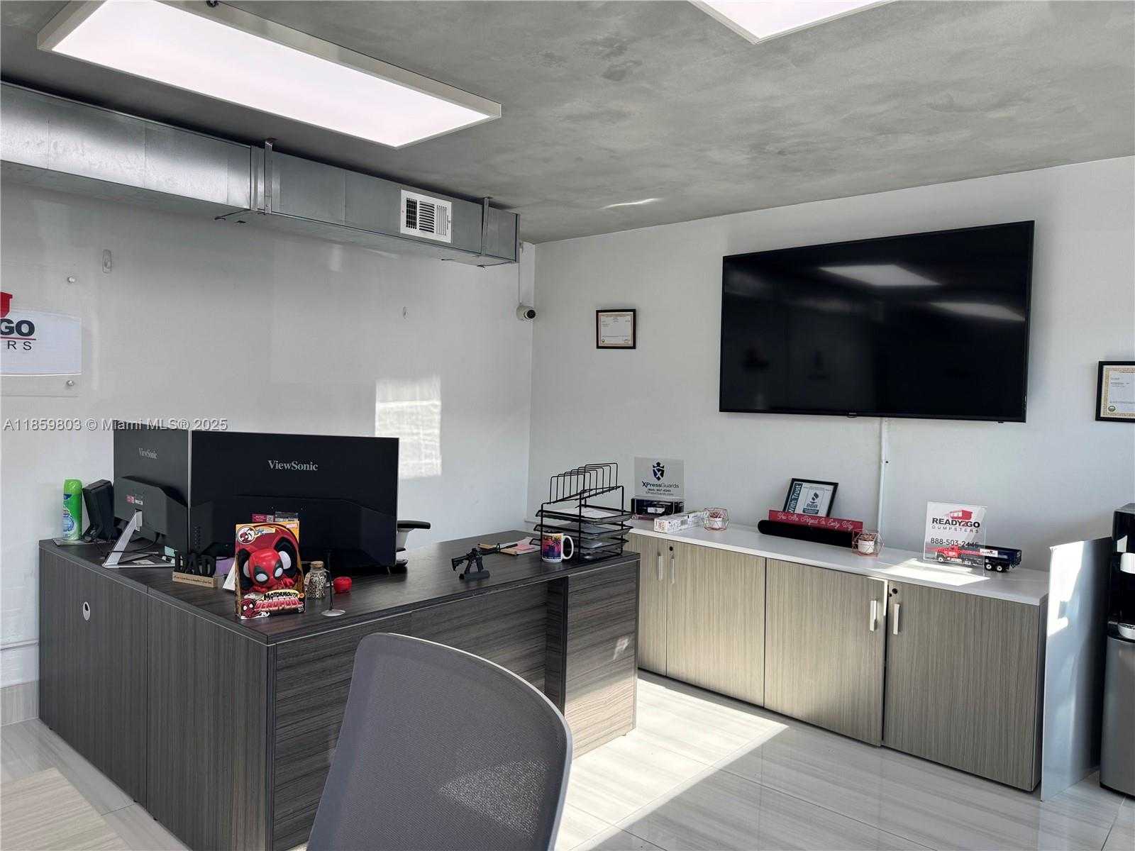 Small Image of 2200 SOUTH WEST 59TH AVE, West Park Number 5