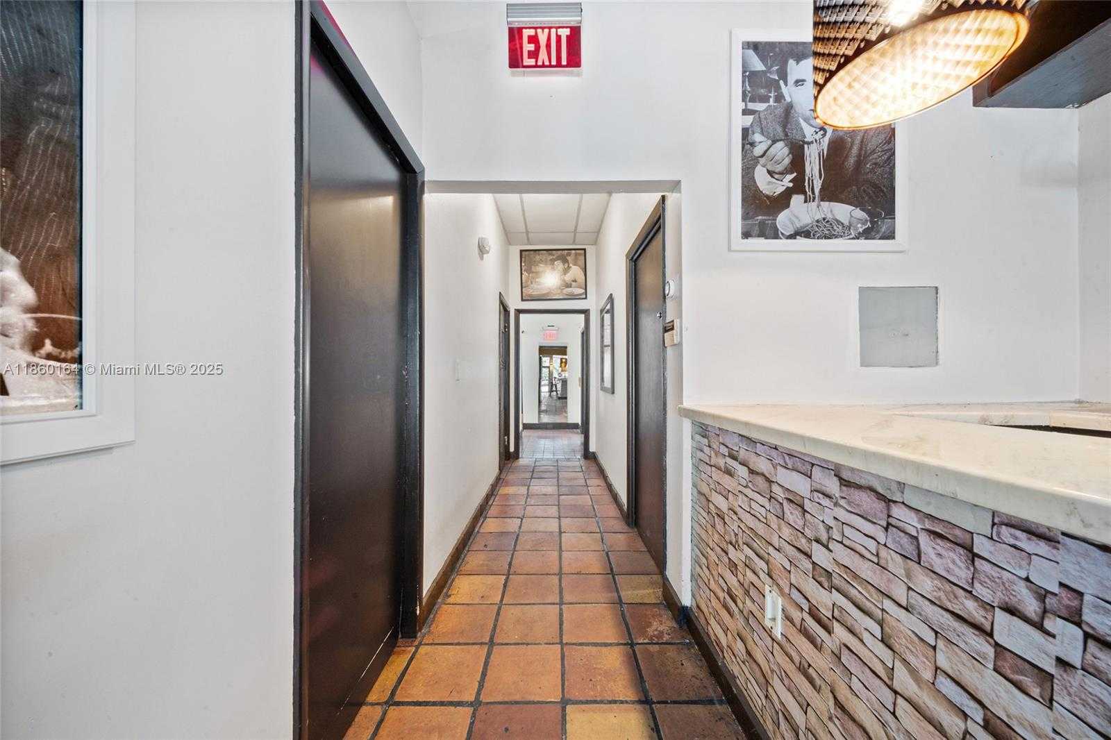 Small Image of 1040 ALTON RD, Miami Beach Number 14