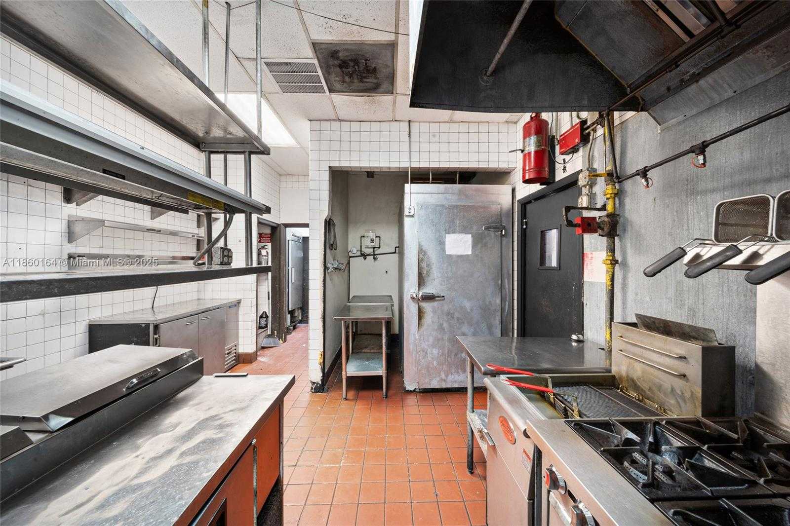 Small Image of 1040 ALTON RD, Miami Beach Number 26