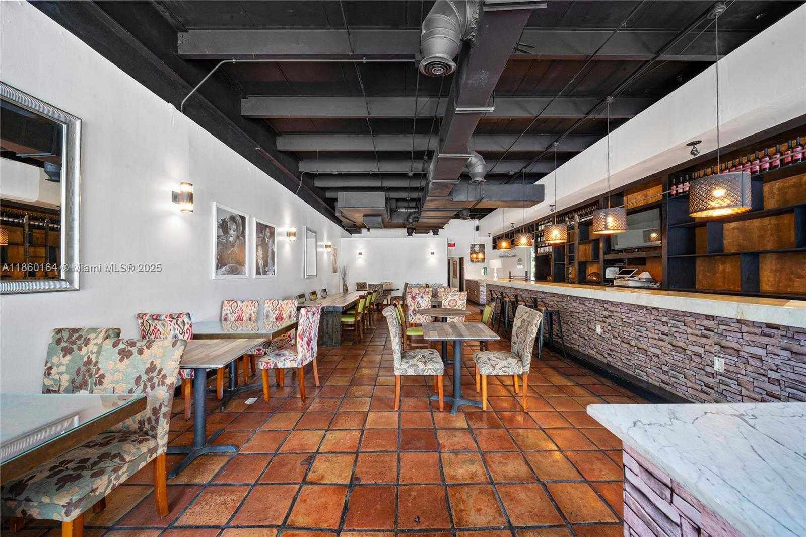 Small Image of 1040 ALTON RD, Miami Beach Number 3