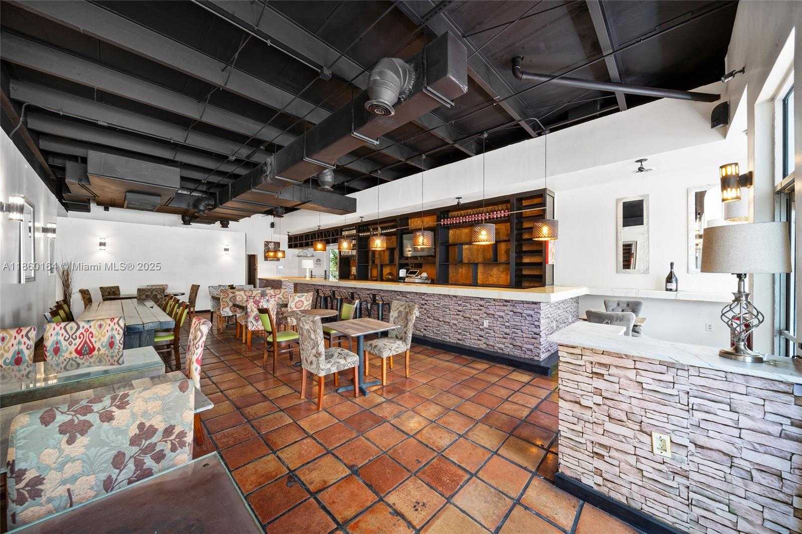 Small Image of 1040 ALTON RD, Miami Beach Number 5