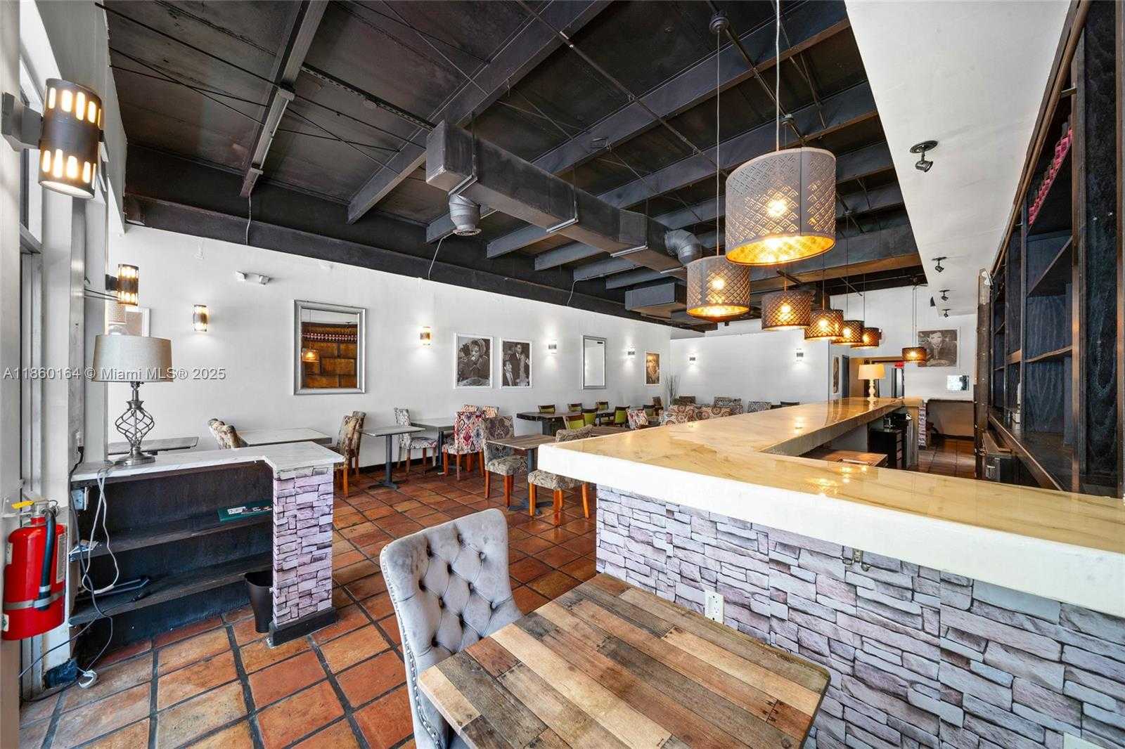 Small Image of 1040 ALTON RD, Miami Beach Number 9