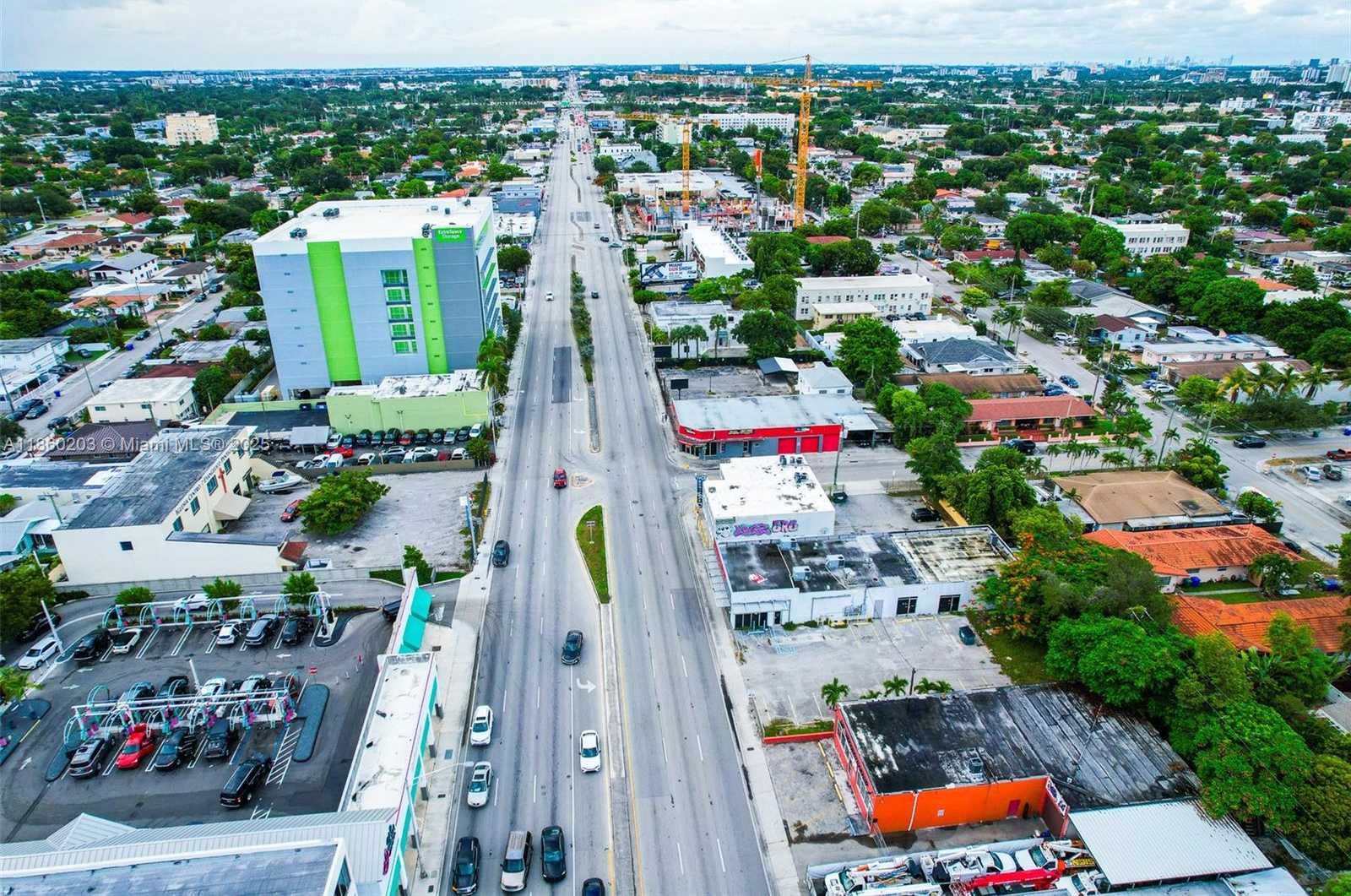 Small Image of 101 NORTH WEST 27TH AVE, Miami Number 10