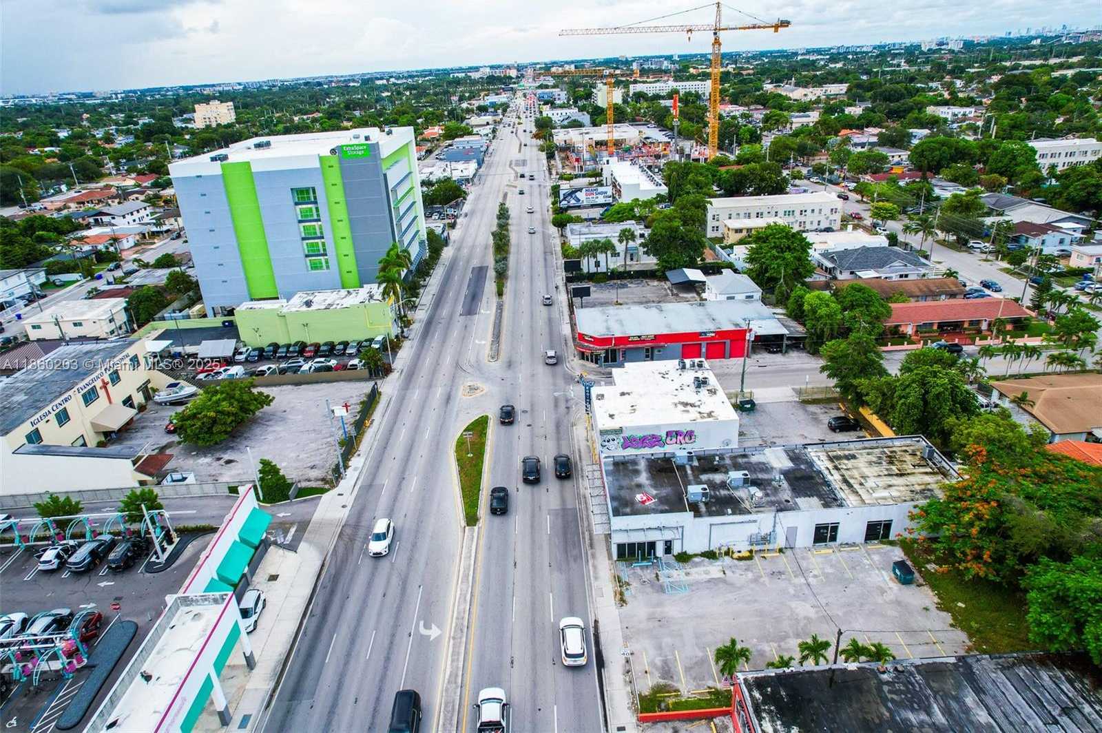 Small Image of 101 NORTH WEST 27TH AVE, Miami Number 11