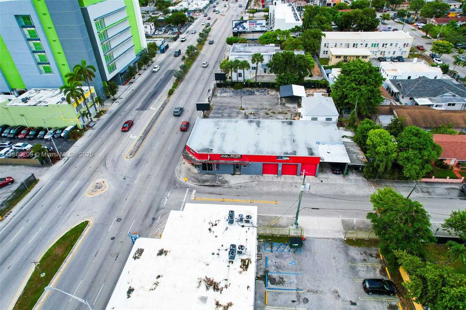 Small Image of 101 NORTH WEST 27TH AVE, Miami Number 8