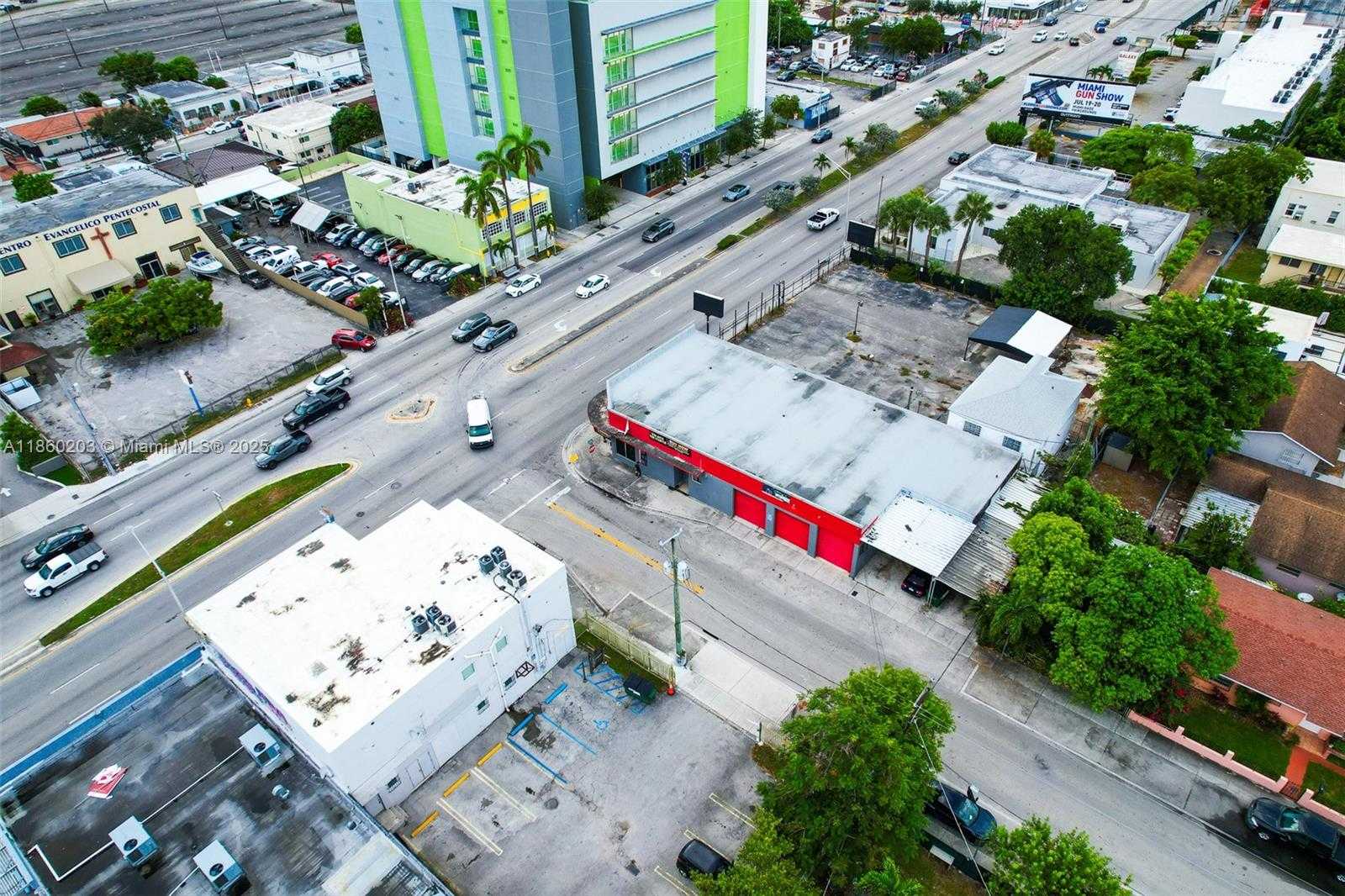 Small Image of 101 NORTH WEST 27TH AVE, Miami Number 9