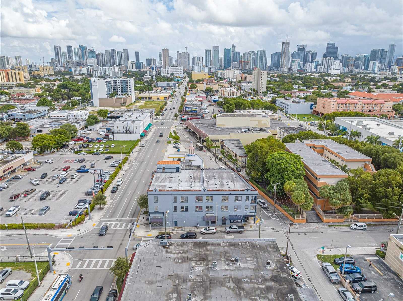 Small Image of 1274 WEST FLAGLER ST, Miami Number 2