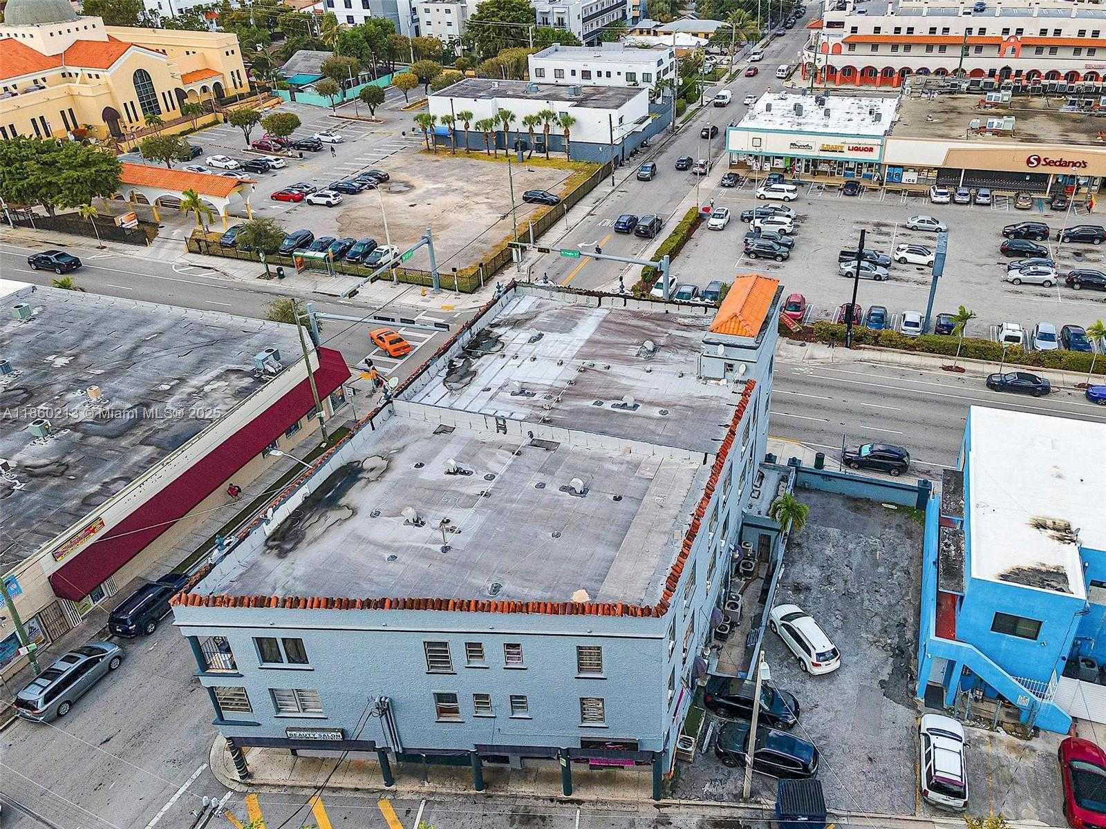 Small Image of 1274 WEST FLAGLER ST, Miami Number 8