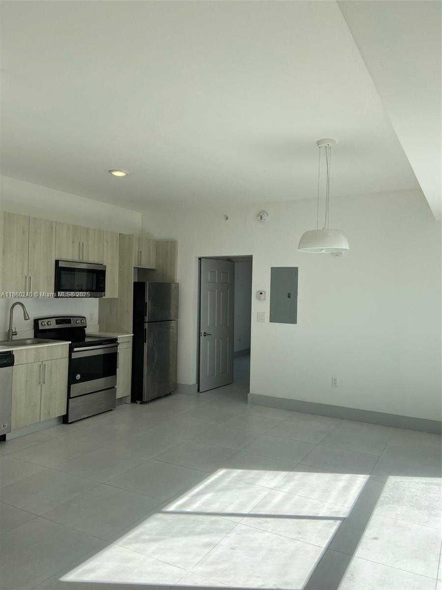 Small Image of 519 SOUTH WEST 5TH AVE, Miami Number 25