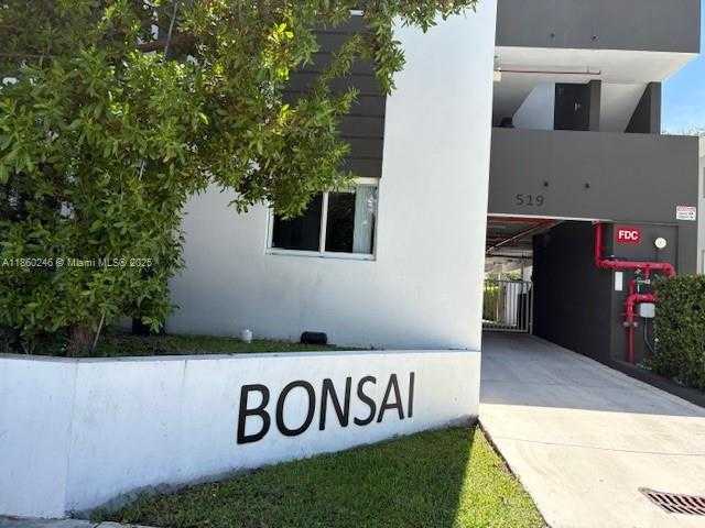 Small Image of 519 SOUTH WEST 5TH AVE, Miami Number 3