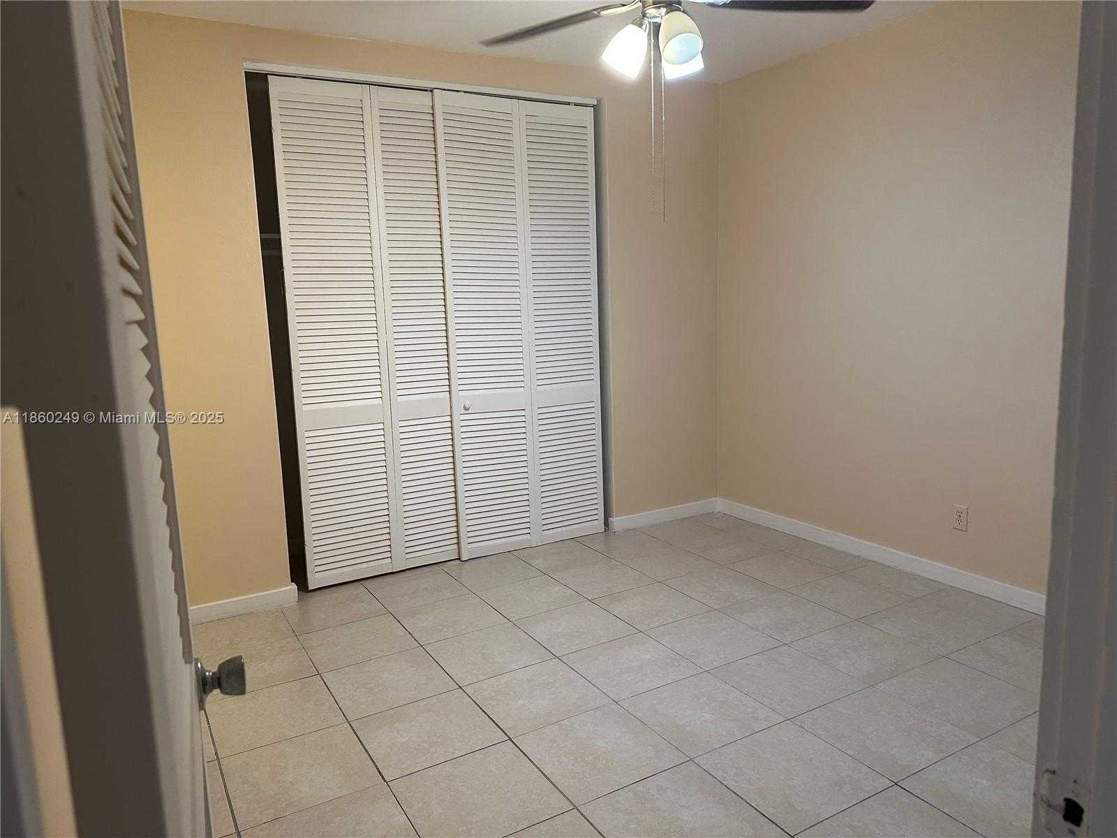 Small Image of 2313 NORTH EAST 2ND ST, Pompano Beach Number 12