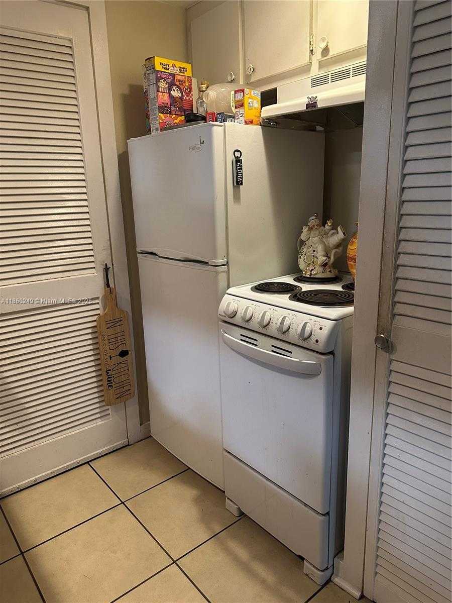 Small Image of 2313 NORTH EAST 2ND ST, Pompano Beach Number 18