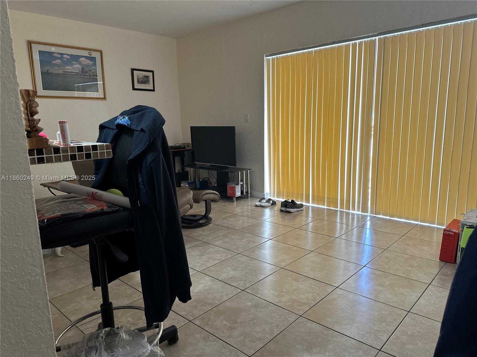 Small Image of 2313 NORTH EAST 2ND ST, Pompano Beach Number 21
