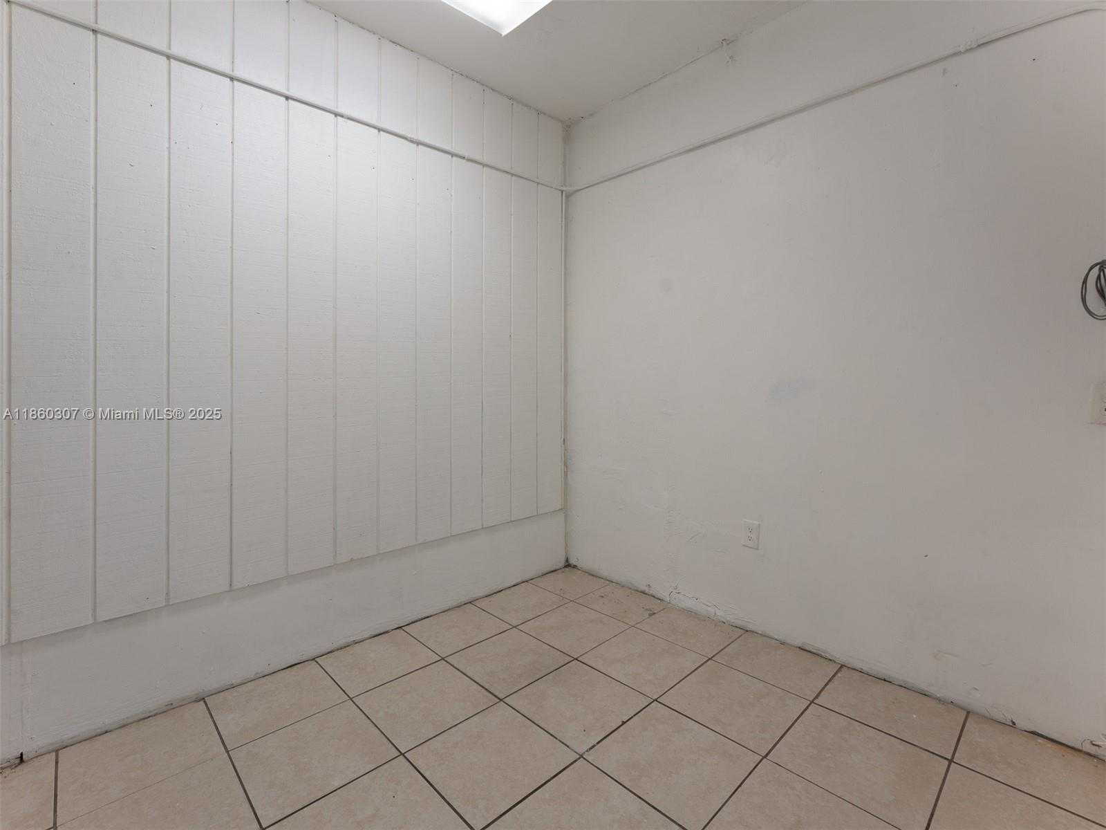 Small Image of 1321 NORTH WEST 79TH ST #1321-1, Miami Number 10