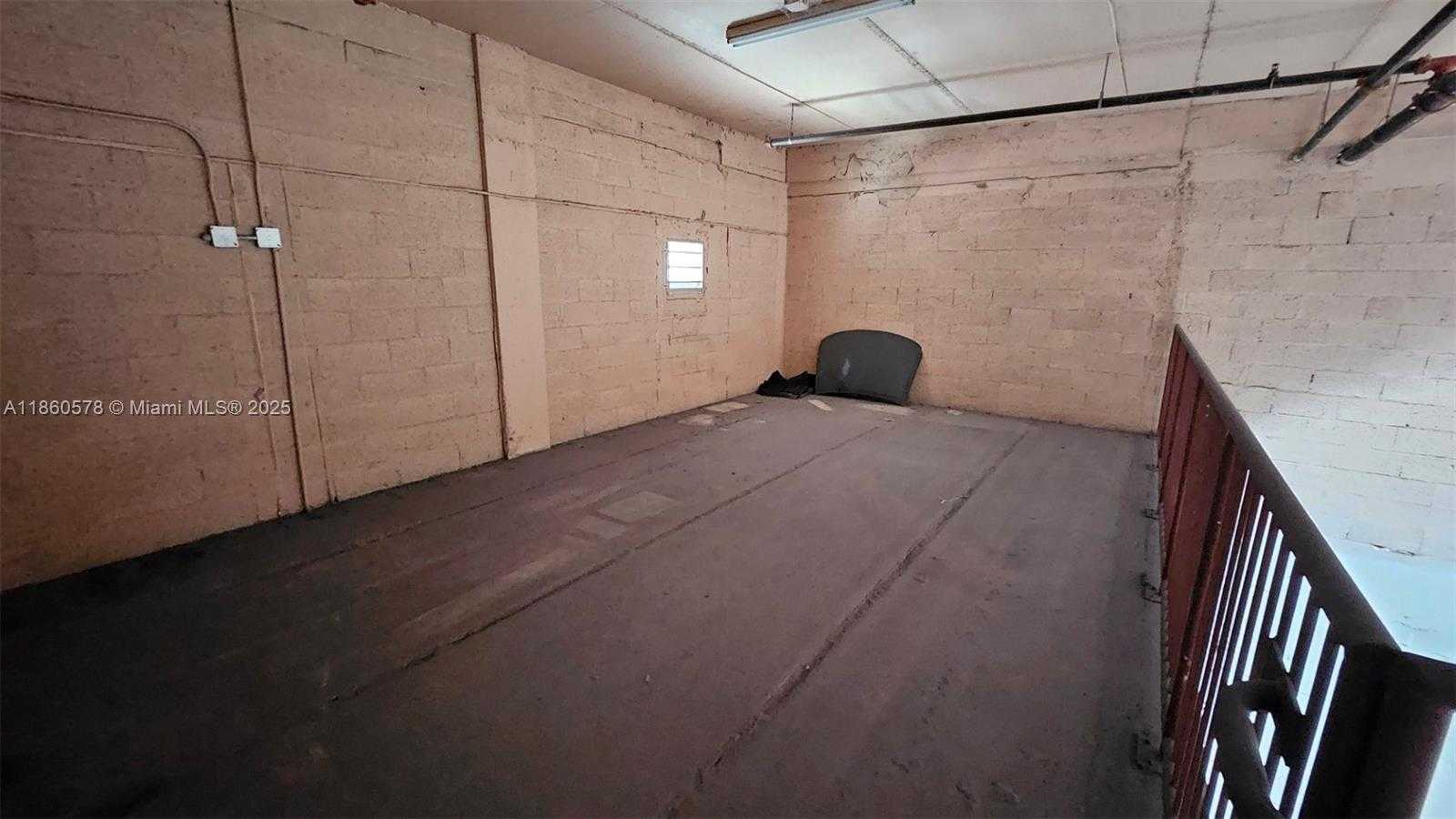 Small Image of 16669 SOUTH WEST 117TH AVE #10G, Miami Number 5