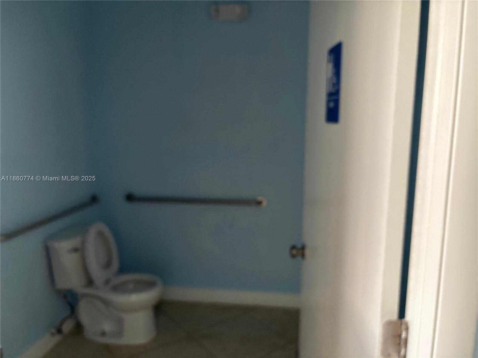 Small Image of 8302 NORTH WEST 103RD ST, Hialeah Gardens Number 10