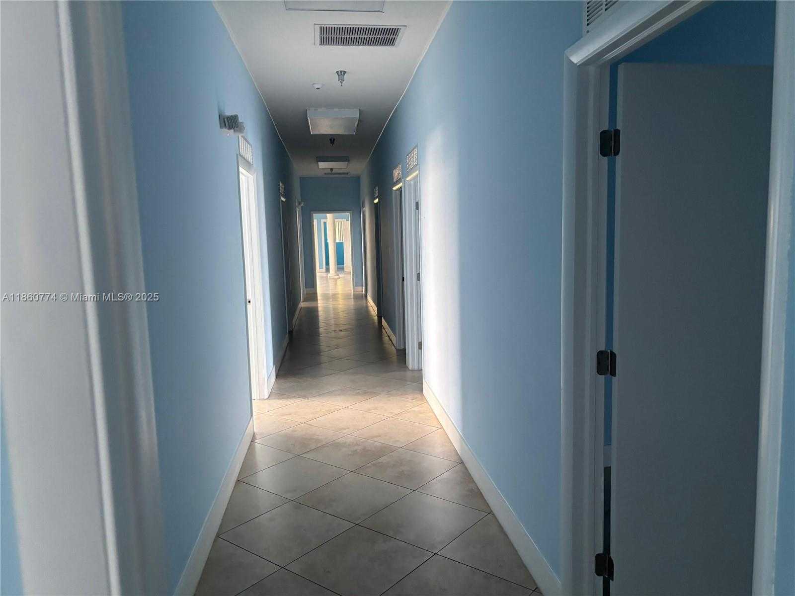 Small Image of 8302 NORTH WEST 103RD ST, Hialeah Gardens Number 11