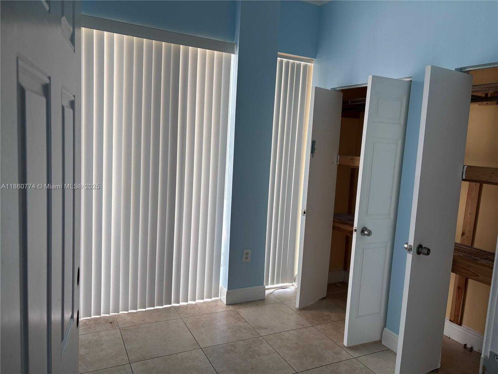 Small Image of 8302 NORTH WEST 103RD ST, Hialeah Gardens Number 19