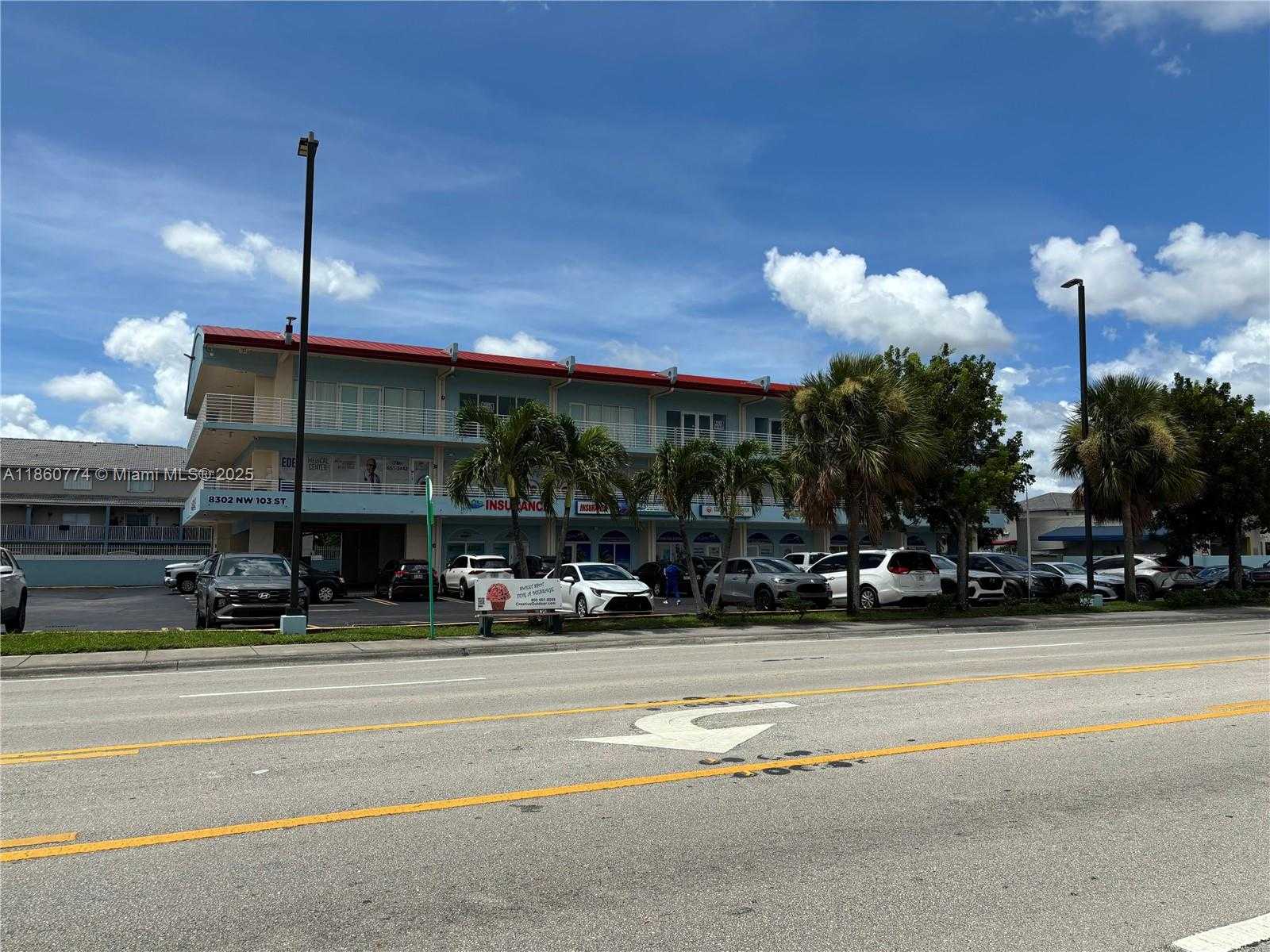 Small Image of 8302 NORTH WEST 103RD ST, Hialeah Gardens Number 4