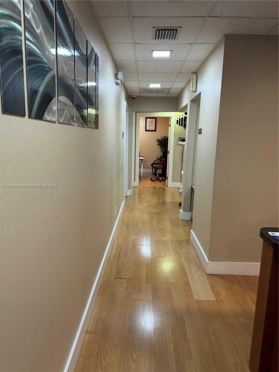 Small Image of 12301 TAFT ST #Suite 1, Pembroke Pines Number 9