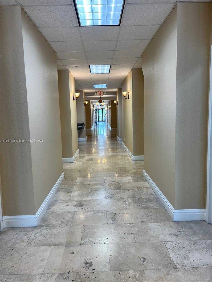 Small Image of 14750 SOUTH WEST 26TH ST, Miami Number 4