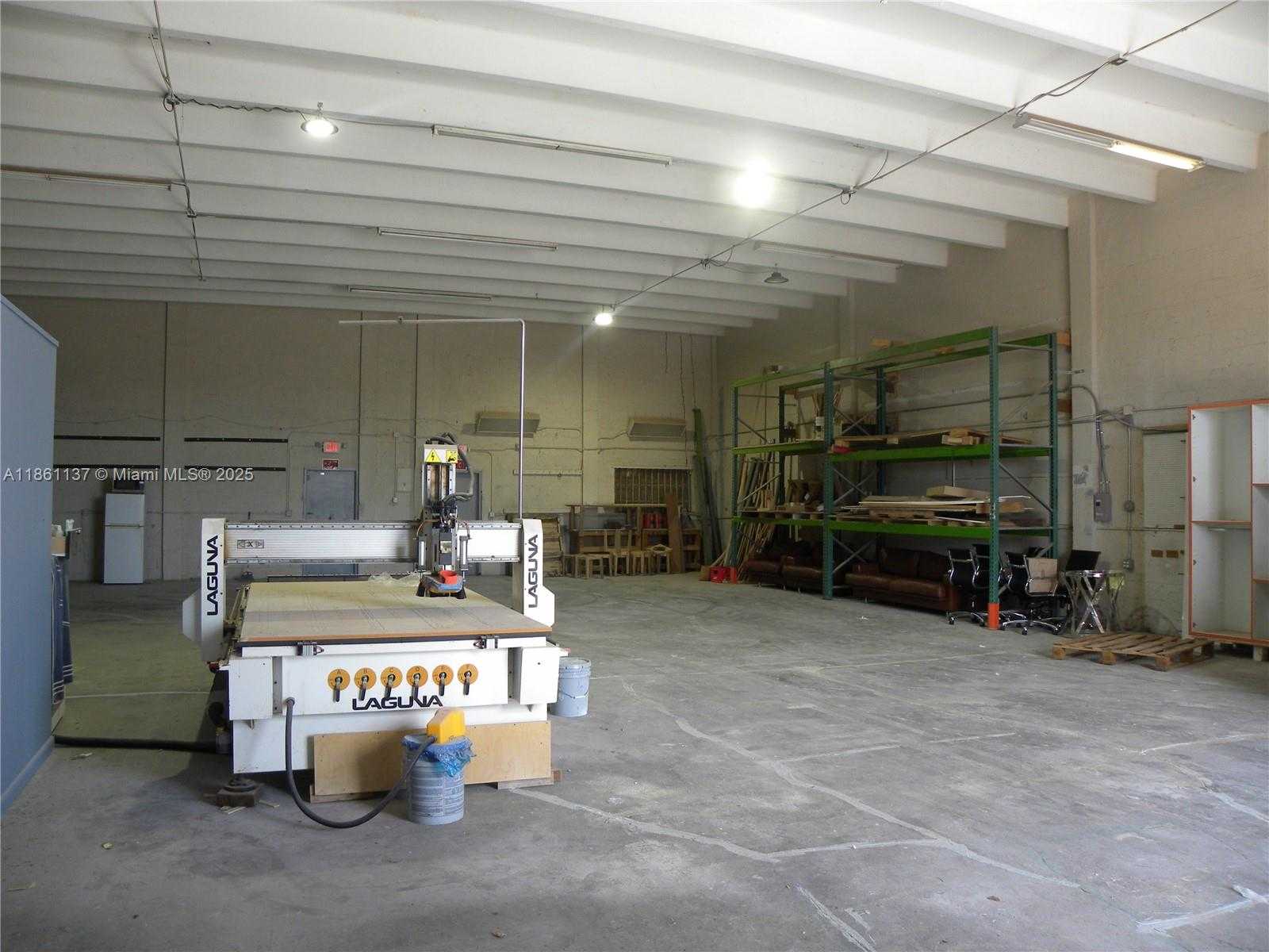 Small Image of 2529 NORTH WEST 23RD ST, Miami Number 6