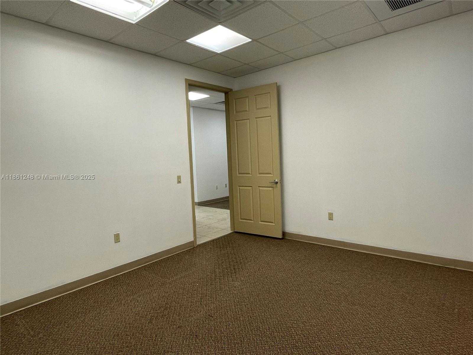 Small Image of 5501 NORTH UNIVERSITY DR #103, Coral Springs Number 16