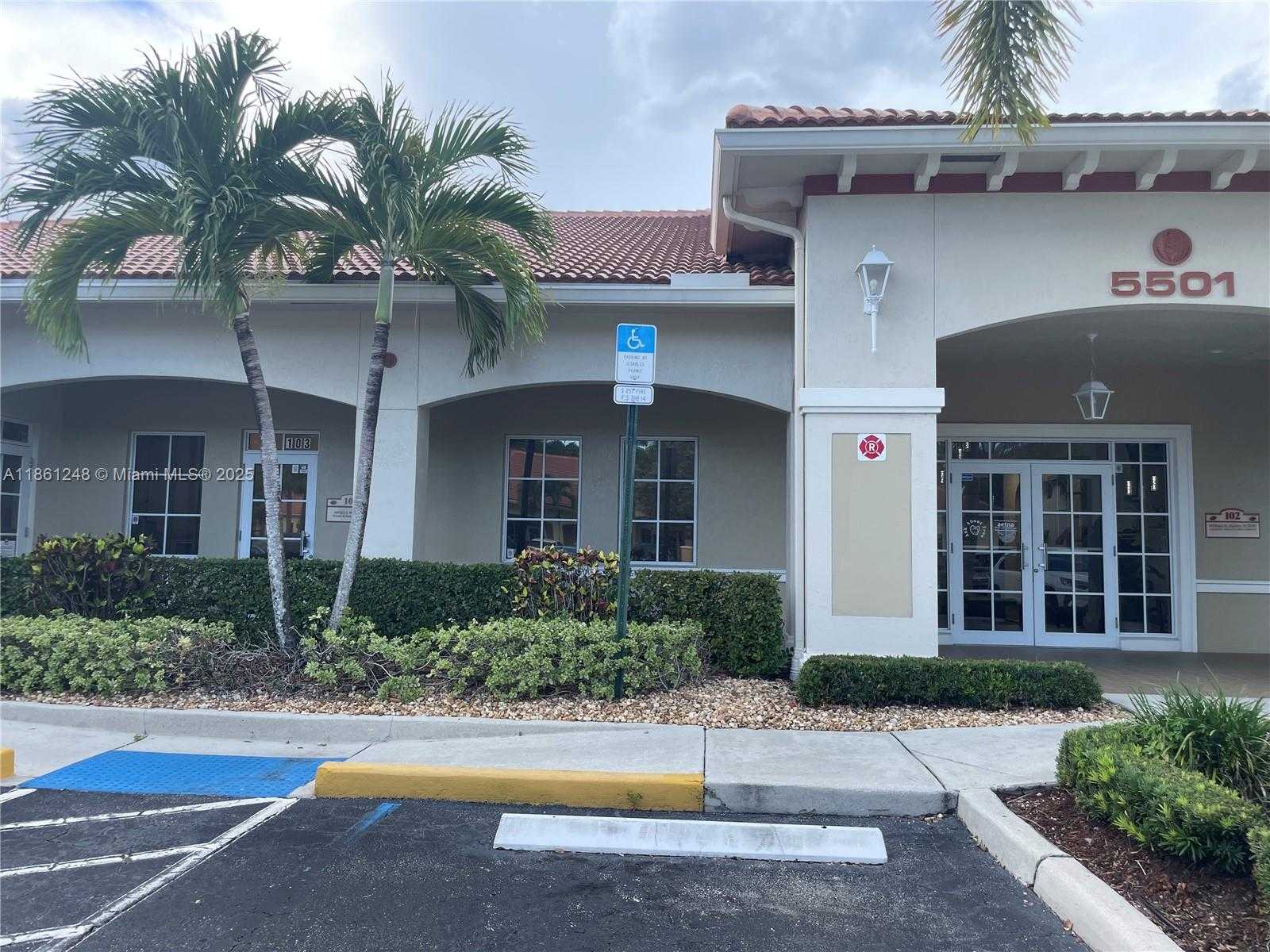 Small Image of 5501 NORTH UNIVERSITY DR #103, Coral Springs Number 44