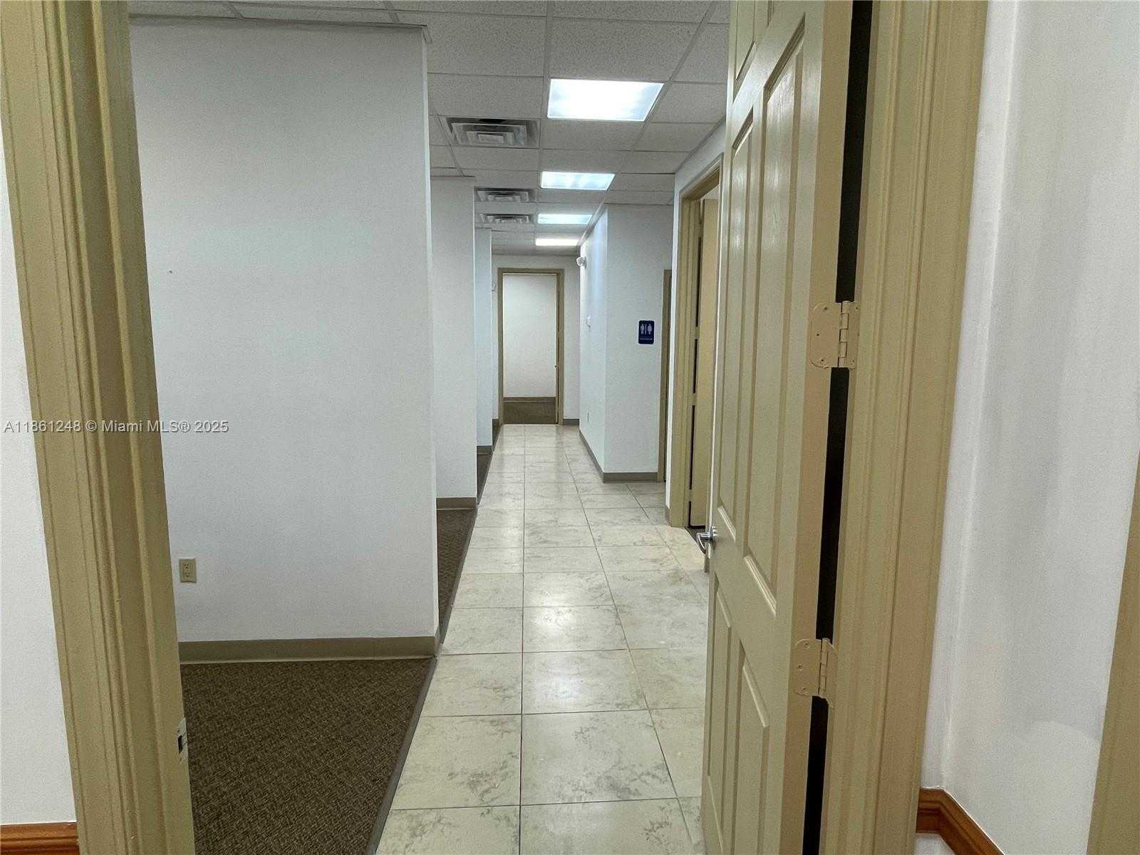 Small Image of 5501 NORTH UNIVERSITY DR #103, Coral Springs Number 7